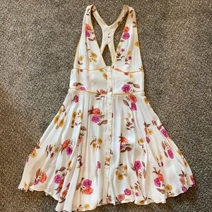 V-Neck floral dress